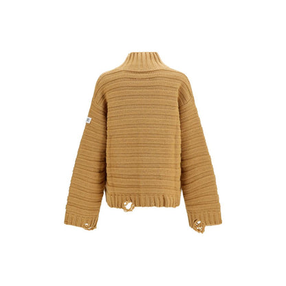 Sweater by MM6 for men in wool acrylic beige & signature showcases a sumptuous silhouette, artfully finished with a sumptuous turtle neckline and for a sophisticated, sumptuous look.