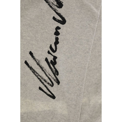 Scarf by MM6 for women in wool gray & signature presents a effortlessly chic silhouette, artfully capturing the essence of the effortlessly chic Wool Scarf design for a sophisticated look.