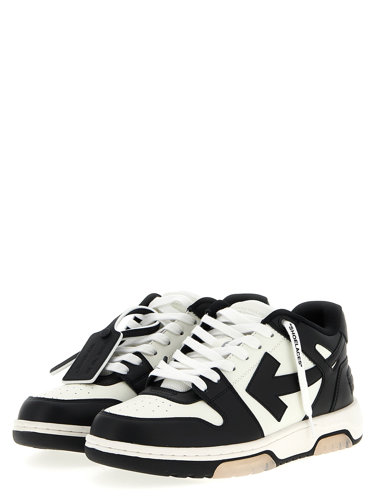Sneakers by Off-White for men in calfskin leather bicolour, black, white & signature presents a on trend silhouette from the Men's Low Top Calfskin Leather Sneakers collection, showcasing a on trend low-top style for an elevated aesthetic.