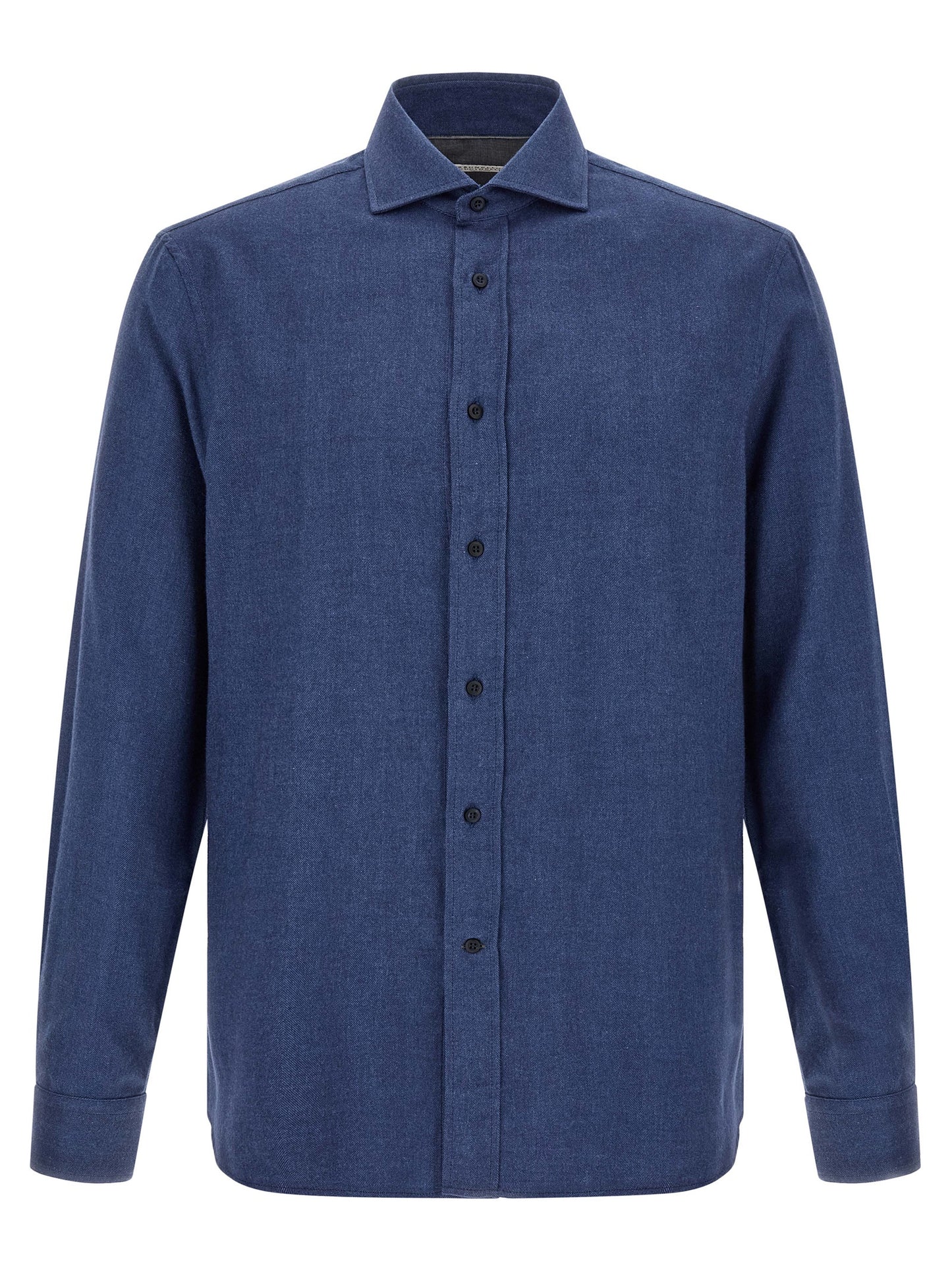 Shirt by Brunello Cucinelli for men in cotton & lyocell blue, pearl & herringbone showcases a sublime silhouette, artfully detailed with a sublime and for a sophisticated, sublime finish.