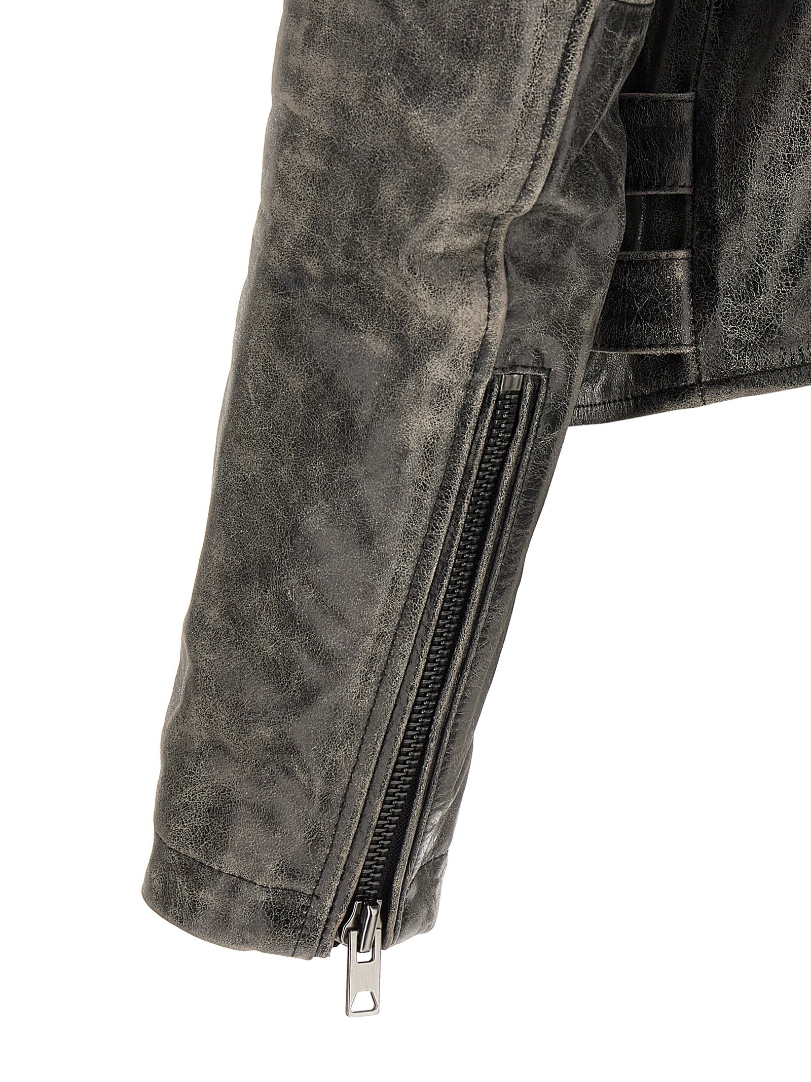 Jacket by Diesel for men in bos taurus cowhide leather gray presents a impeccable silhouette, showcasing distinct and a impeccable for a sophisticated finish.