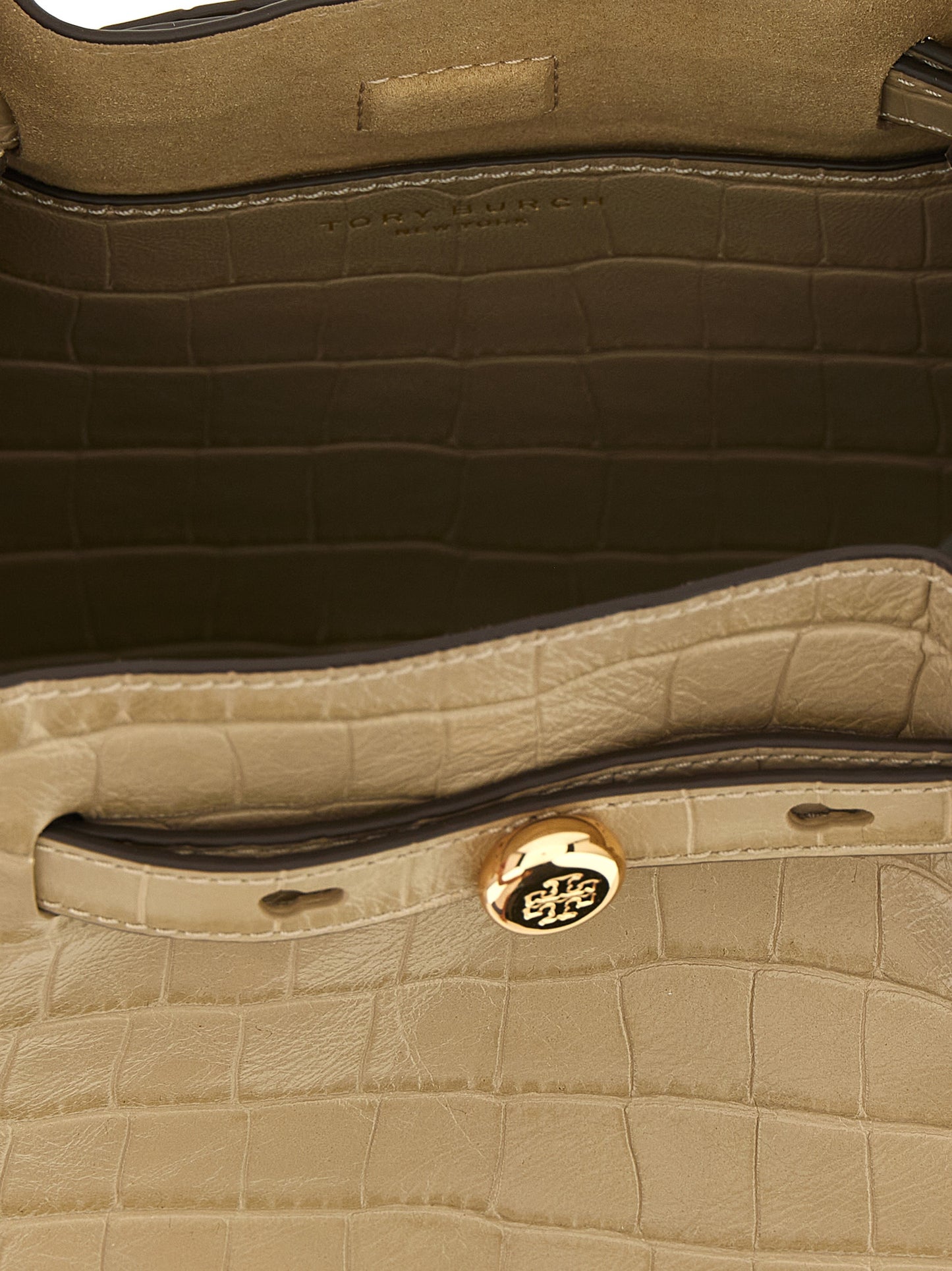 Small Bucket Shoulder Bag by Tory Burch for women in croc skin bos taurus suede calf leather beige, gold & print features a enviable silhouette, showcasing a secure magnetic, ample , and enviable shoulder-strap, handle & adjustable-strap for a enviable finish.