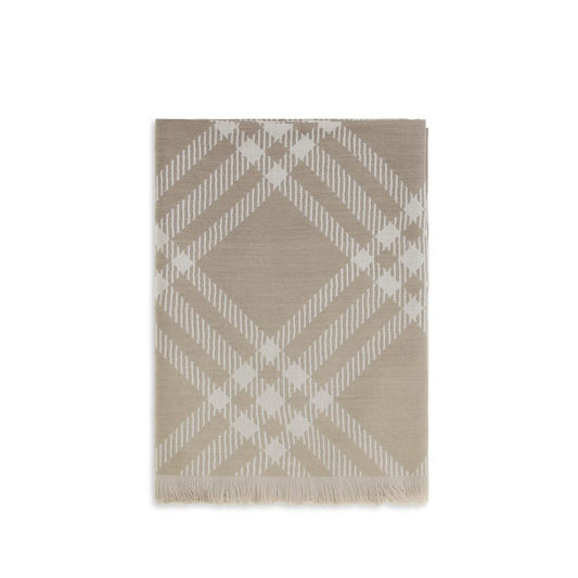 Scarf by Burberry for women in wool & silk beige & patterned showcases a on trend silhouette, artfully capturing the on trend essence of the Wool & Silk Scarf design with a sophisticated finish.