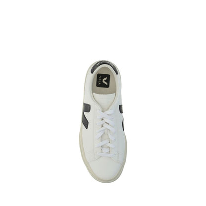 Sneakers by Veja for women in bos taurus calf leather white & signature features an versatile design from the Women's Low Top Bos Taurus Calf Leather Sneakers collection, highlighting a versatile low-top style for a premium, high-fashion look.