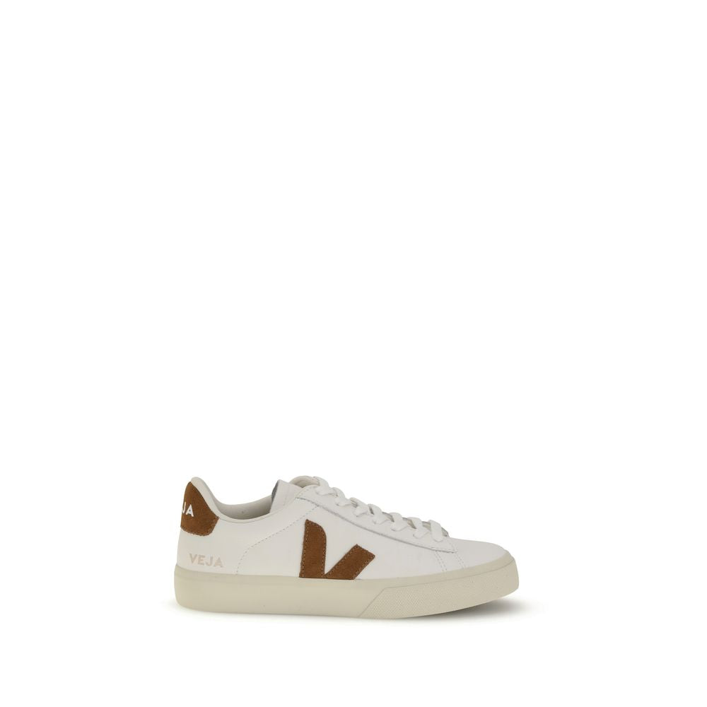 Sneakers by Veja for women in bos taurus calf leather white presents a sumptuous silhouette, artfully capturing the essence of the Women's Low Top Bos Taurus Calf Leather Sneakers with its sumptuous low-top style design.