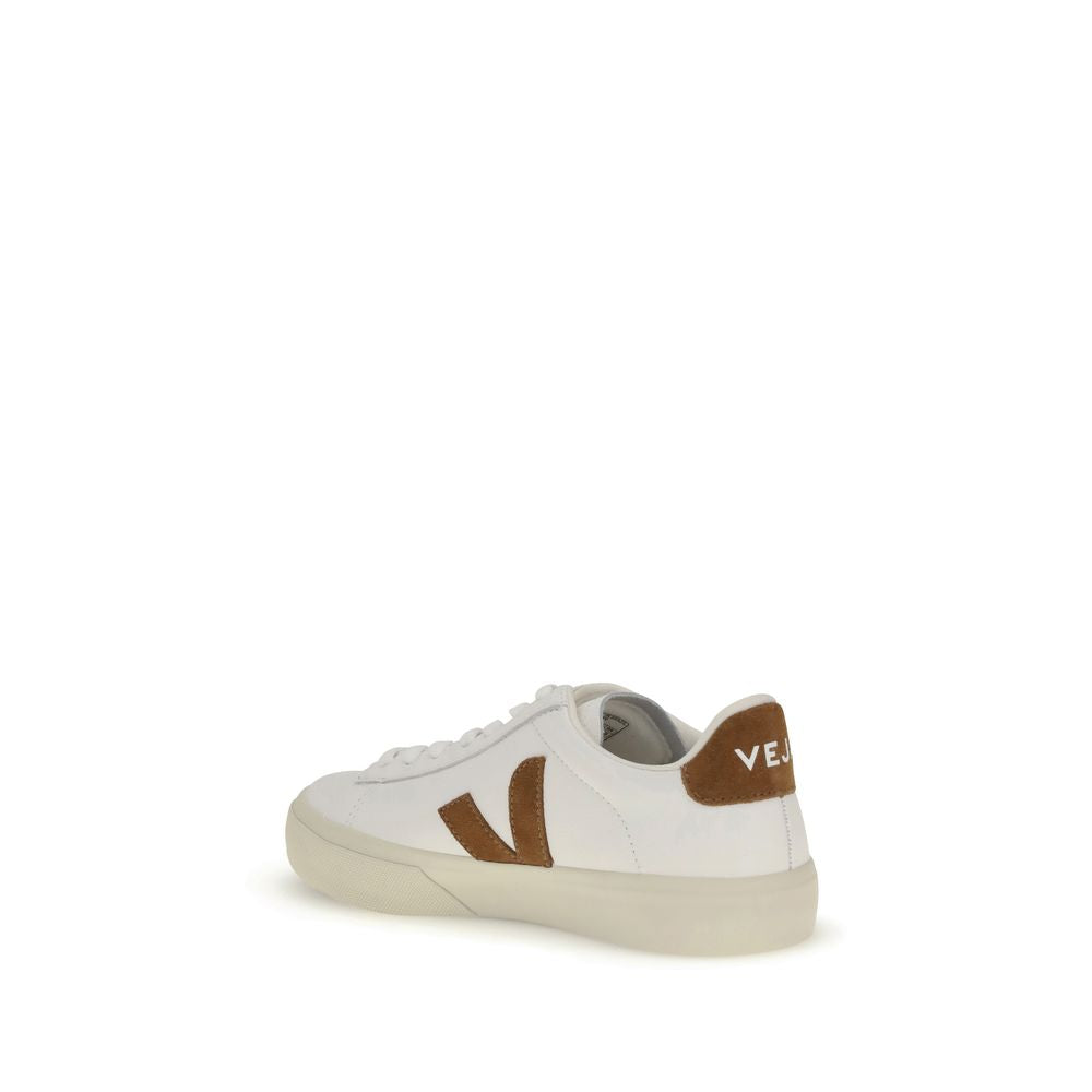 Sneakers by Veja for women in bos taurus calf leather white features an versatile design from the Women's Low Top Bos Taurus Calf Leather Sneakers collection, highlighting a versatile low-top style for a premium, high-fashion look.