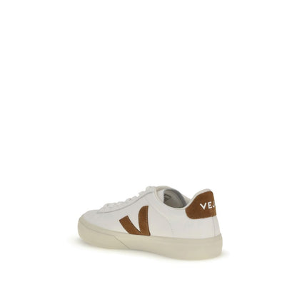 Sneakers by Veja for women in bos taurus calf leather white features an versatile design from the Women's Low Top Bos Taurus Calf Leather Sneakers collection, highlighting a versatile low-top style for a premium, high-fashion look.