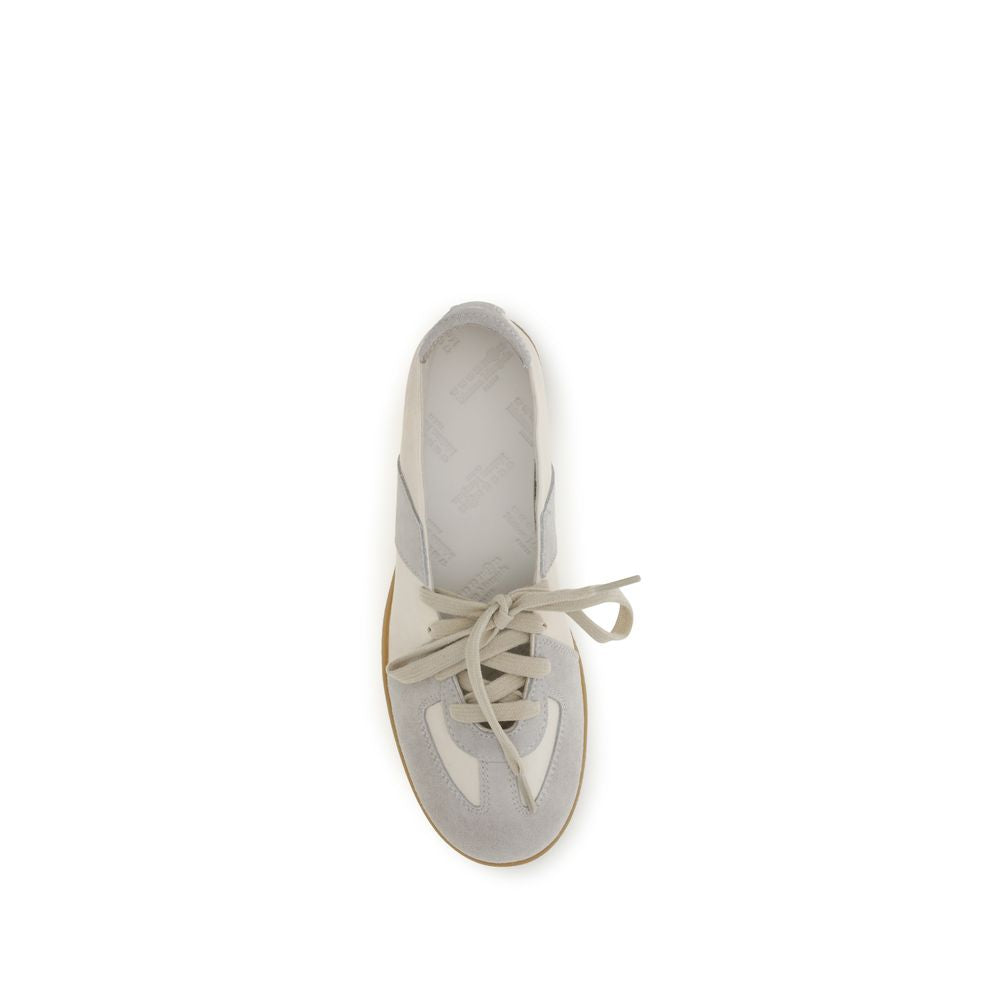Ballet Flat Shoes by Maison Margiela for women in bos taurus calf leather beige showcases a resplendent Women's Bos Taurus Calf Leather Ballet Flat Shoes aesthetic with a and .