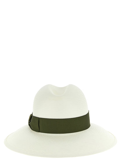 Fedora by Borsalino for women in hemp & straw bicolour & green features a timeless silhouette, showcasing the timeless design of the Fedora Hemp & Straw collection with a truly timeless finish.