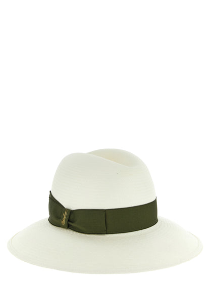 Fedora by Borsalino for women in hemp & straw bicolour & green features an avant-garde silhouette, showcasing the sophisticated design of the Fedora Hemp & Straw with an avant-garde finish.