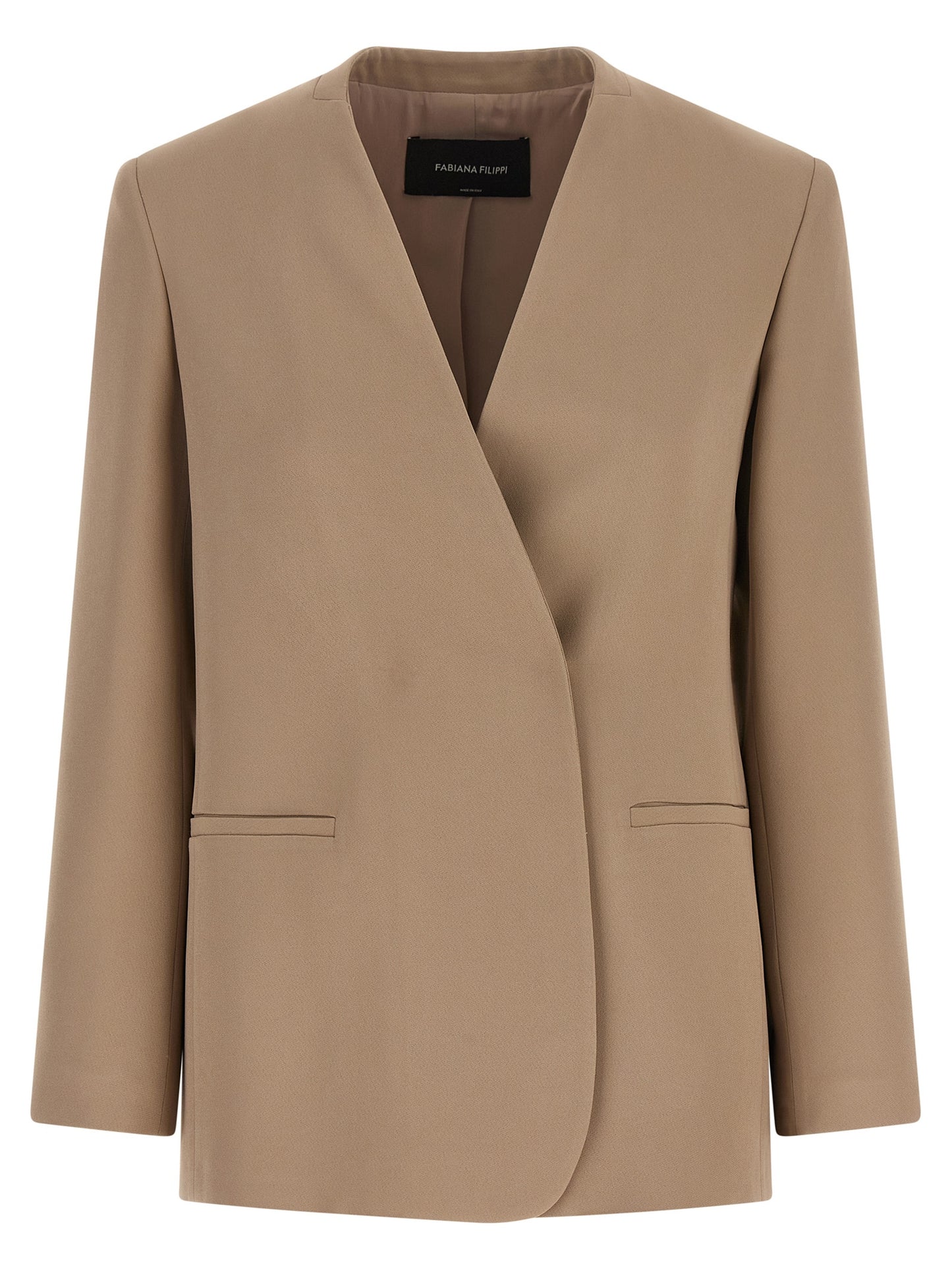 Blazer by Fabiana Filippi for women in linen twill viscose & acetate beige & camel showcases a discerning silhouette, elegantly detailed with a sophisticated v-neck split lapel neckline and premium for a truly discerning finish.