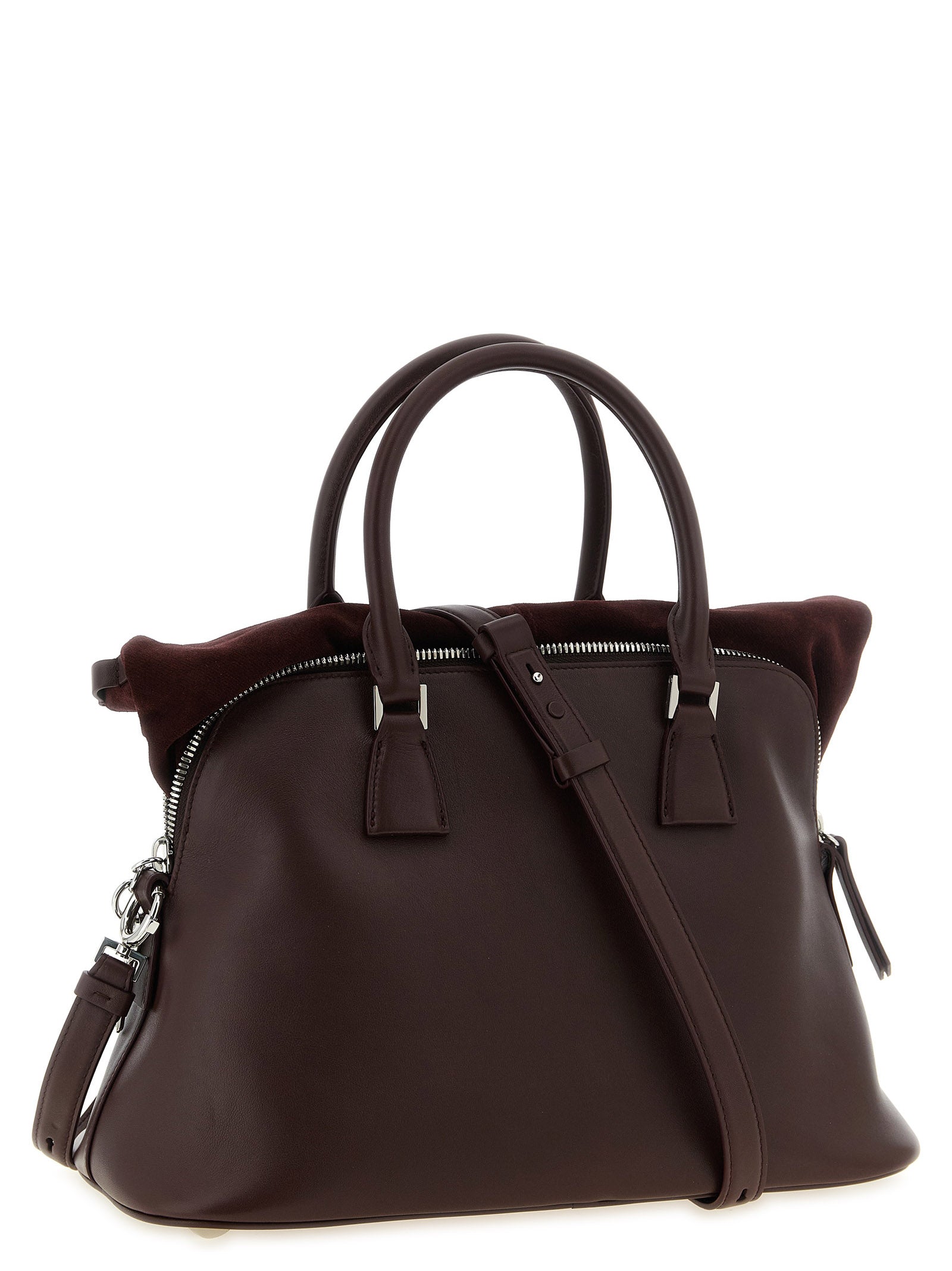 Medium Shoulder Bag by Maison Margiela for women in suede calfskin leather silver showcases a enviable silhouette, artfully detailed with a secure , organized , and versatile shoulder-strap for a enviable look.