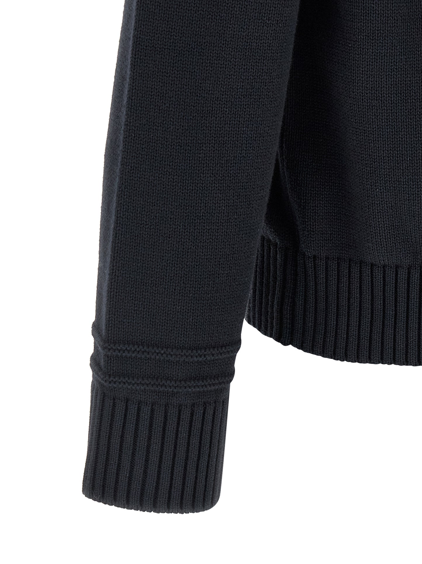 Cardigan by Gucci for men in wool cotton blue features an crisp silhouette, showcasing a sophisticated and detail for a truly crisp finish.
