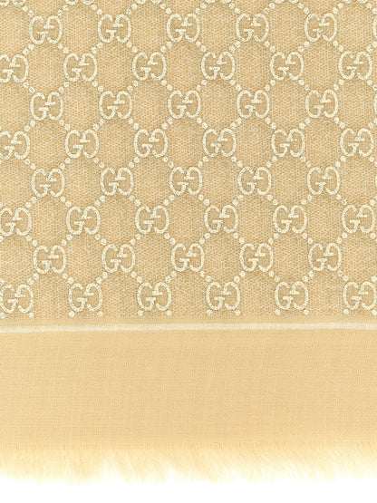 Scarf by Gucci for women in wool beige & jacquard showcases a eye catching silhouette, artfully capturing the essence of the eye catching Gg Wool Rectangular Fringes Scarf design for a sophisticated look.