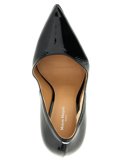 This High-Heel Pumps Heels by Maison Margiela for women in calfskin & goat leather black presents a effortlessly chic silhouette from the Women's Calfskin & Goat Leather High-Heel Pumps Heels collection, featuring a effortlessly chic high-heel and effortlessly chic .
