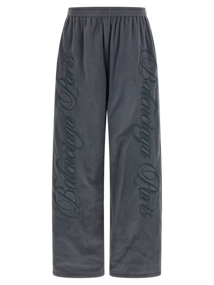 Activewear Pants by Balenciaga for women in nylon canvas multicolor features an sporty straight-leg & athletic with a long and , expertly finished with for an sporty performance aesthetic.