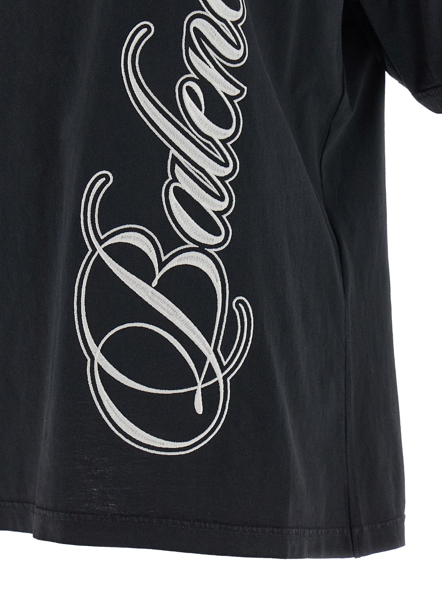 T-Shirt by Balenciaga for women in cotton black features an on trend silhouette, perfectly showcasing a on trend and for an elevated aesthetic.