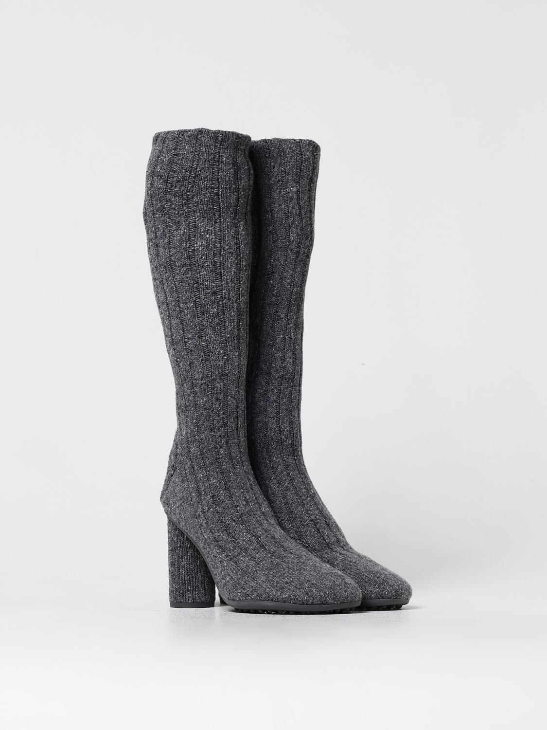 Sock High Knee-High Over-The-Knee Boots by Bottega Veneta for women in wool gray showcases a impeccable silhouette as Women's Wool Sock High Knee-High Over-The-Knee Boots, artfully defined by a impeccable block-heel and a impeccable .