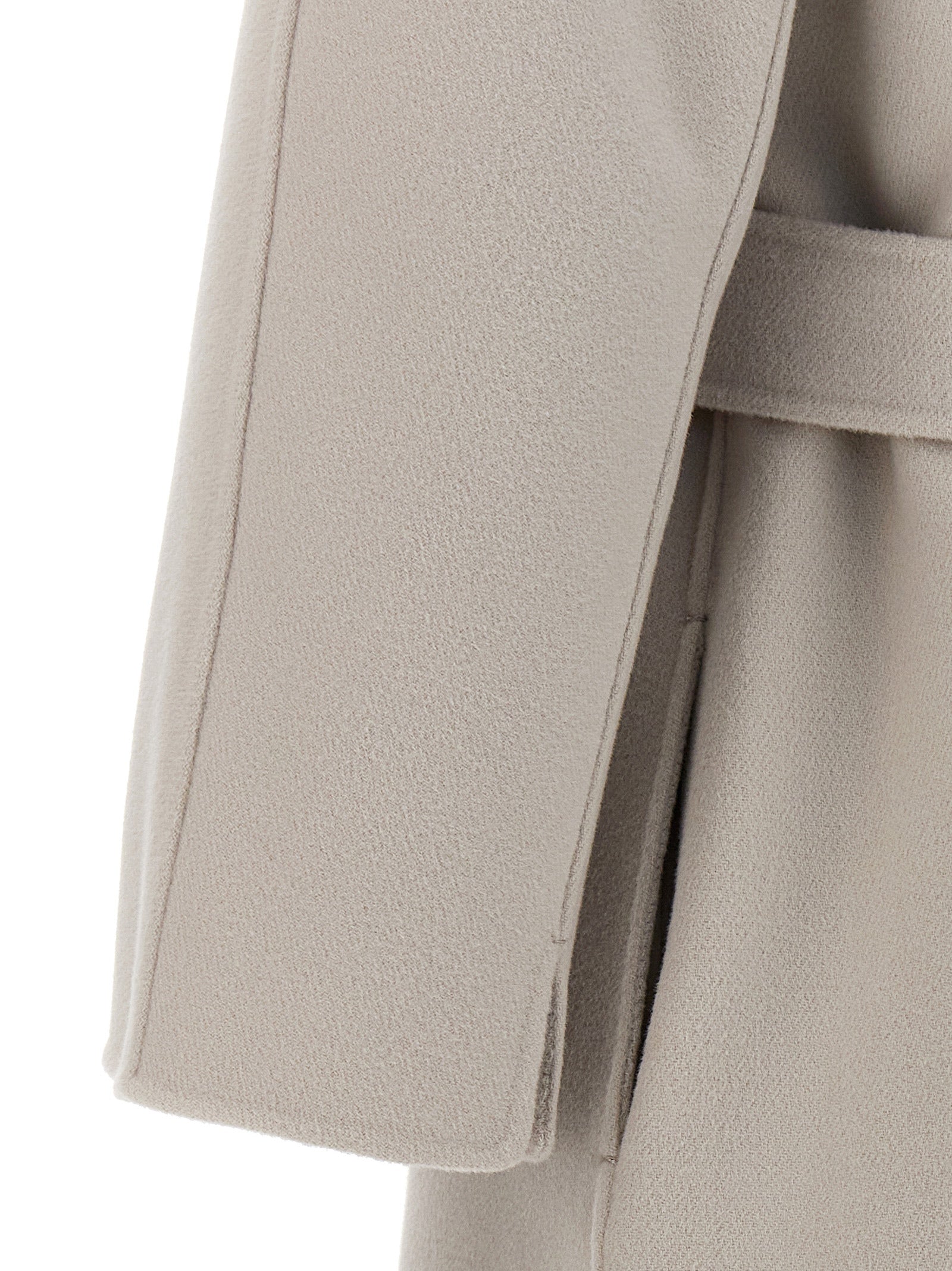 Overcoat by S Max Mara for women in virgin wool beige showcases a enveloping silhouette, detailed with distinctive and a enveloping .