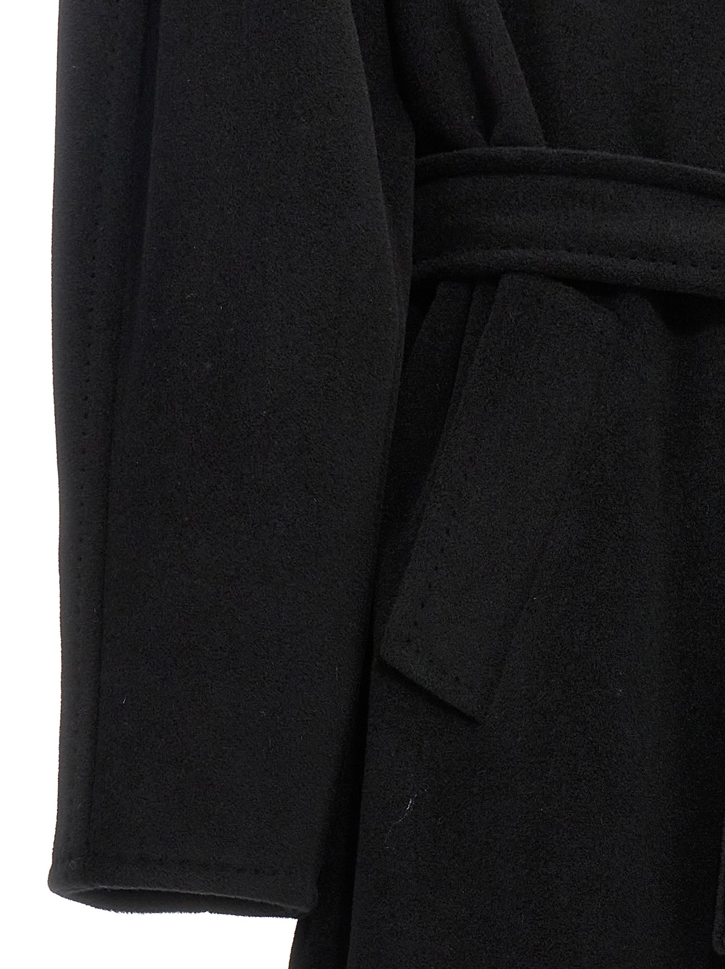 Overcoat by Max Mara for women in virgin cashmere wool black & horn features a contemporary silhouette showcasing a contemporary and refined pockets for a sophisticated finish.