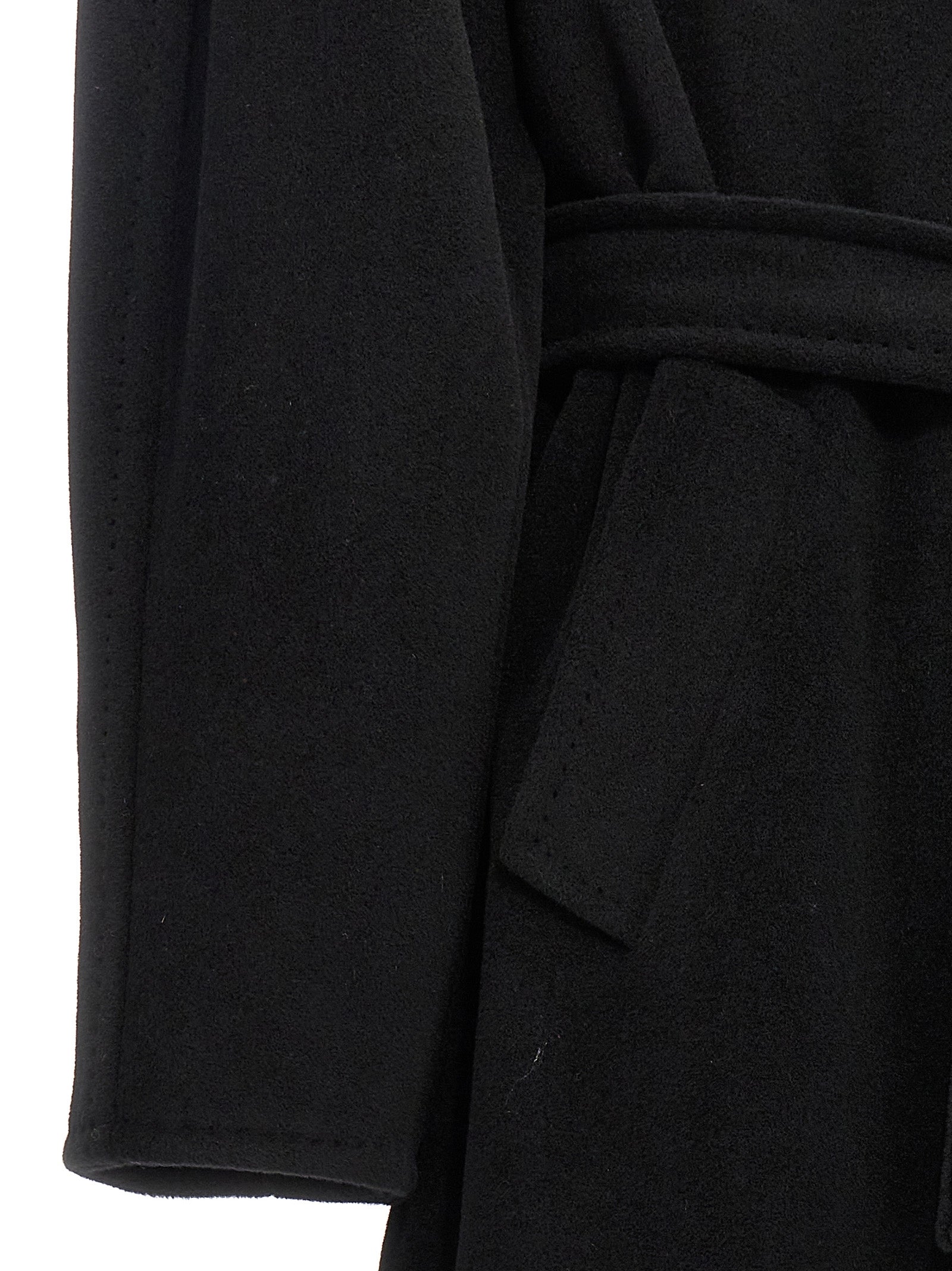 Overcoat by Max Mara for women in virgin cashmere wool black & horn features a contemporary silhouette showcasing a contemporary and refined pockets for a sophisticated finish.