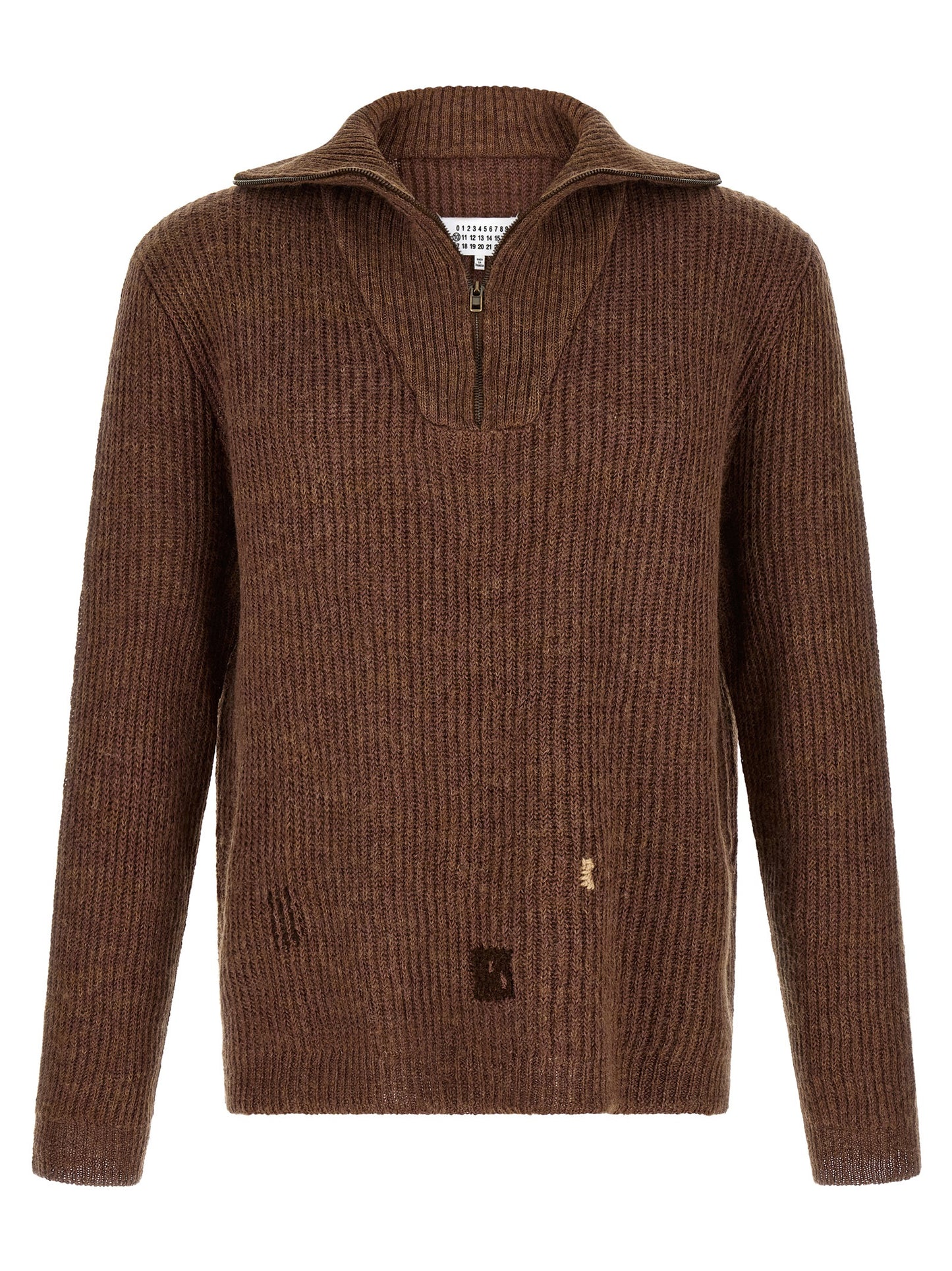 Cardigan by Maison Margiela for men in linen & wool brown showcases a luxurious silhouette, meticulously detailed with a sophisticated and for a refined finish.