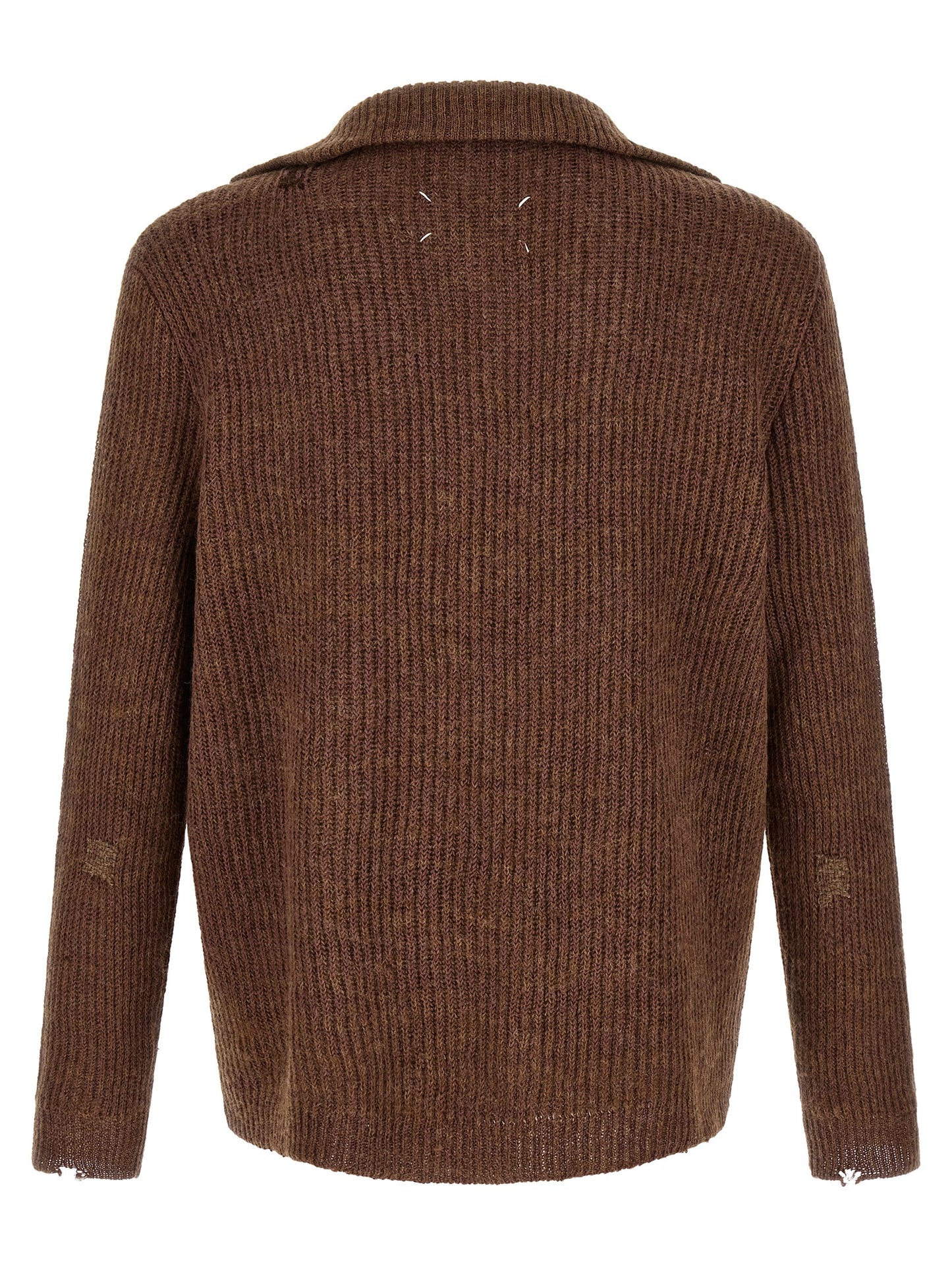 Cardigan by Maison Margiela for men in linen & wool brown features an impeccable silhouette, showcasing a sophisticated and detail for a truly impeccable finish.