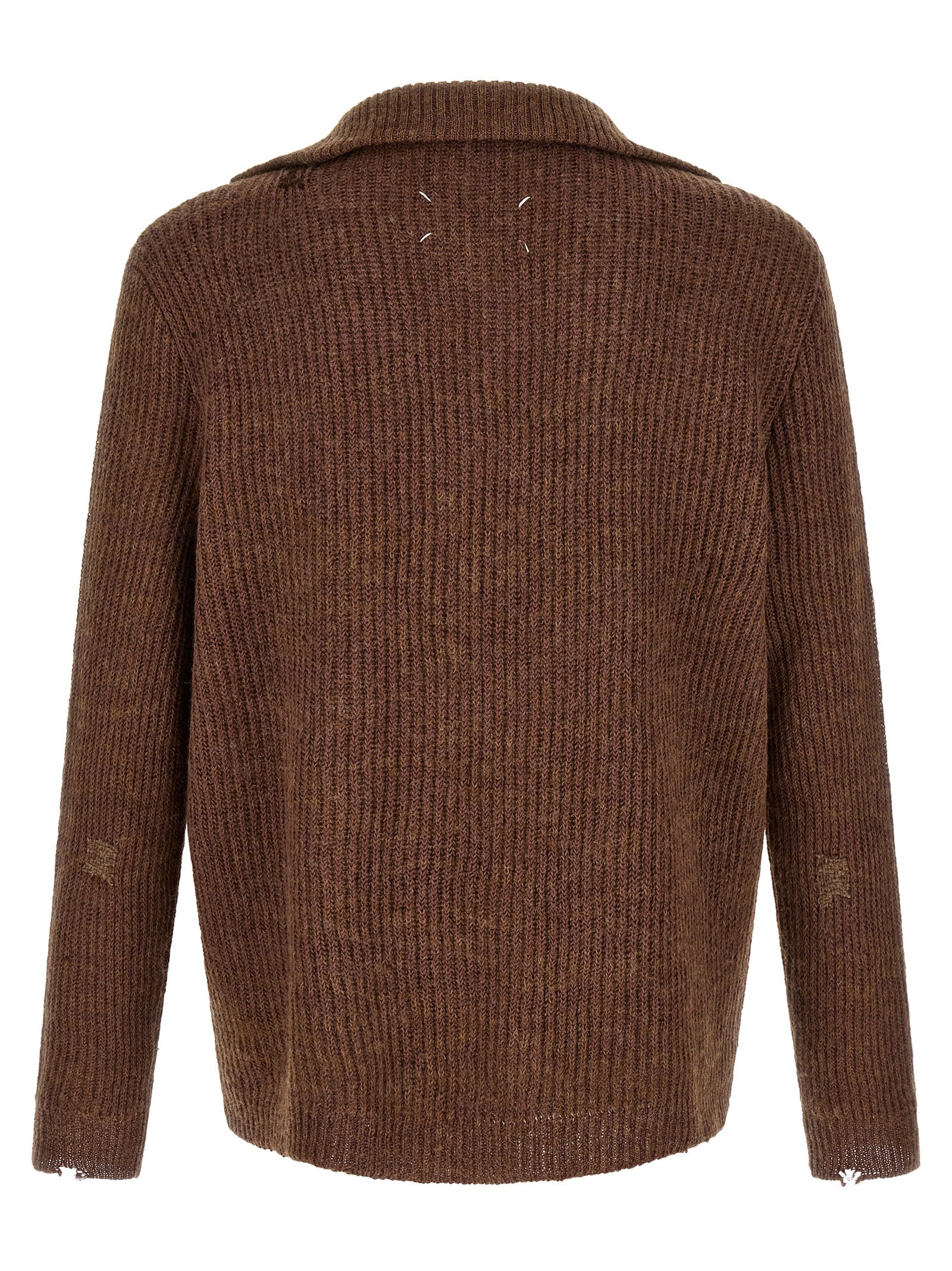 Cardigan by Maison Margiela for men in linen & wool brown features an impeccable silhouette, showcasing a sophisticated and detail for a truly impeccable finish.