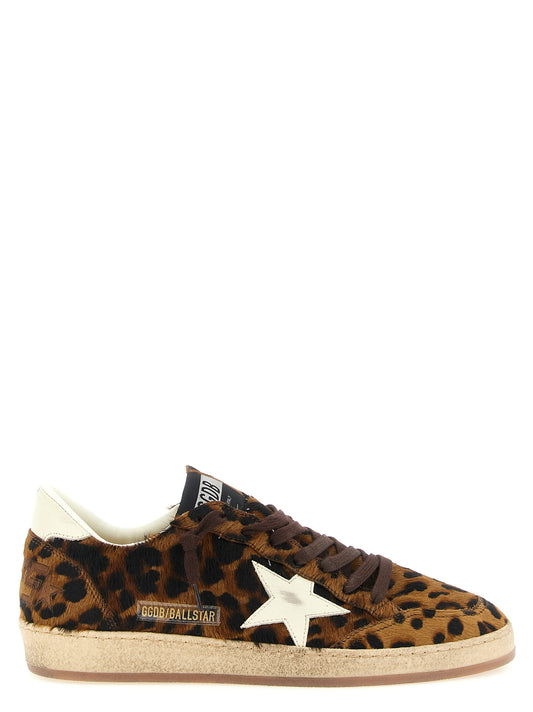 Sneakers by Golden Goose for women in cowhide leather brown, gold, white, leopard-print & print presents a sumptuous silhouette, artfully capturing the essence of the Pony Star Women's Low Top Basketball Cowhide Leather Sneakers with its sumptuous low-top basketball style design.