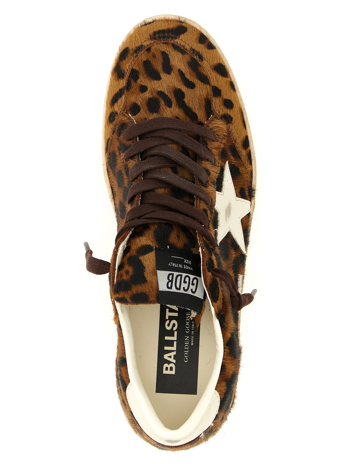Sneakers by Golden Goose for women in cowhide leather brown, gold, white, leopard-print & print presents a sumptuous silhouette, artfully capturing the essence of the Pony Star Women's Low Top Basketball Cowhide Leather Sneakers with its sumptuous low-top basketball style design.