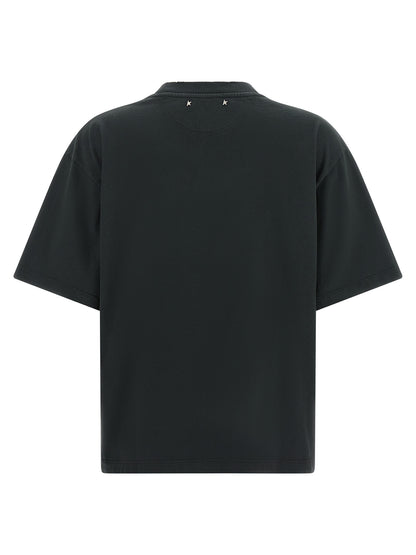 T-Shirt by Golden Goose for women in organic cotton black & signature features an edgy silhouette, meticulously detailed with a sophisticated and crew neckline for a truly edgy finish.