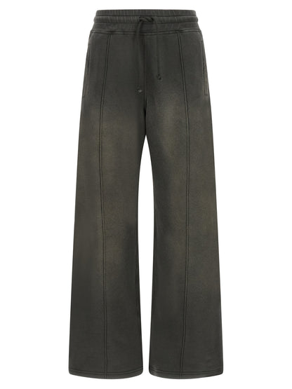 Sweatpants by Golden Goose for women in cotton dark-gray & gray features an sporty wide with a long and , expertly finished with for an sporty performance aesthetic.