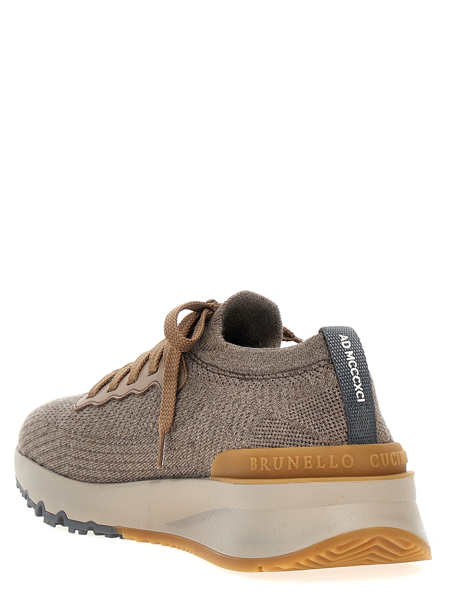 Sneakers by Brunello Cucinelli for men in wool gray features a chic design, perfectly showcasing the chic low-top style of this Men's Low Top Wool Sneakers.