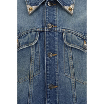 Trucker Jacket by Versace for men in denim cotton blue & signature features a dramatic silhouette, showcasing a sophisticated and distinctive pockets for a dramatic aesthetic.