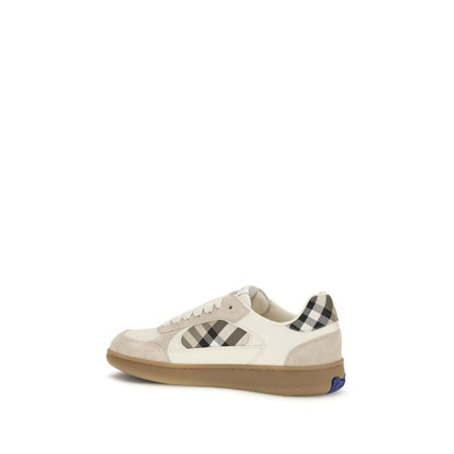 Sneakers by Burberry for men in bos taurus calf suede leather beige, blue & patterned features an timeless silhouette from the Men's Low Top Bos Taurus Calf Suede Leather Sneakers collection, showcasing a signature low-top style with an timeless finish.