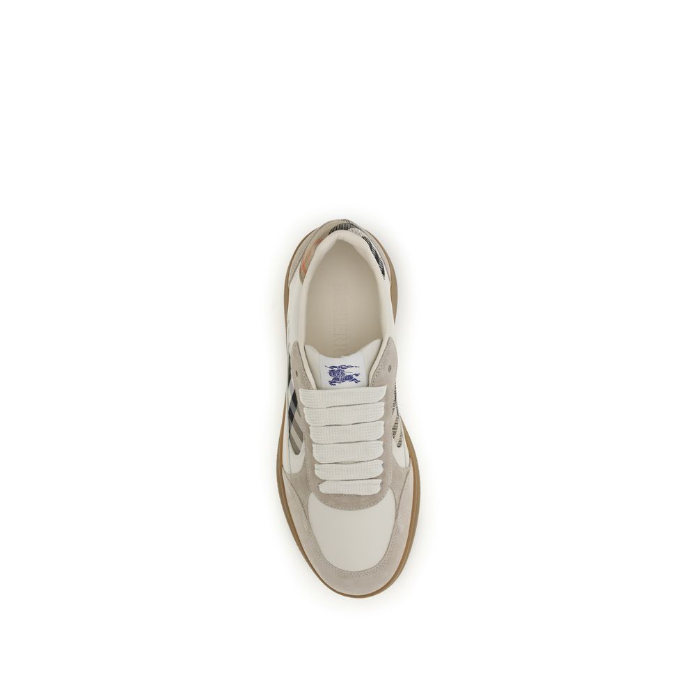 Sneakers by Burberry for men in bos taurus calf suede leather beige, blue & patterned features an versatile design from the Men's Low Top Bos Taurus Calf Suede Leather Sneakers collection, highlighting a versatile low-top style for a premium, high-fashion look.