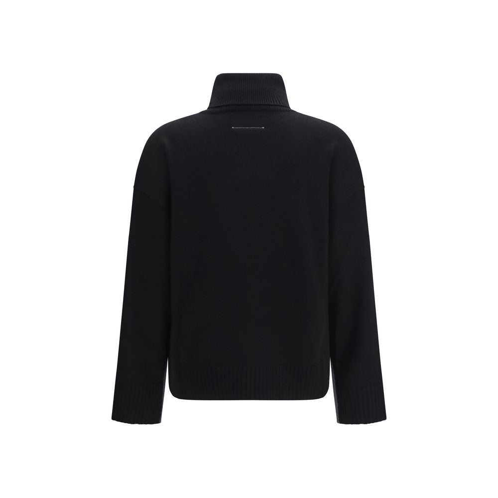 Sweatshirt by MM6 for women in merino wool black features an exquisite silhouette, showcasing and v-neck high-neck neckline details for a exquisite look.