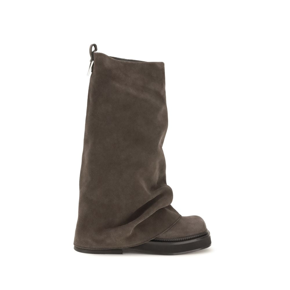 Boots by The Attico for women in bos taurus calf leather brown showcases a ergonomic silhouette from the Women's Bos Taurus Calf Leather Boots collection, featuring a ergonomic block-heel and a ergonomic .