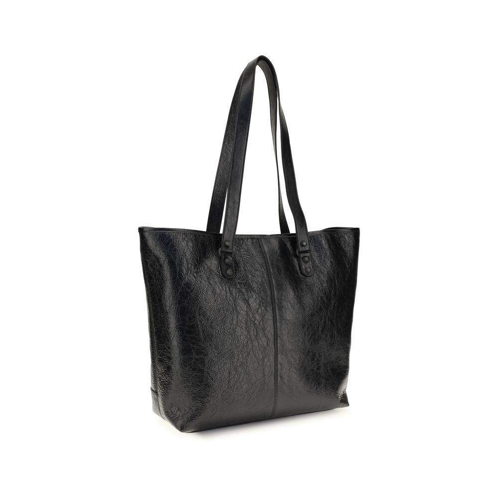 Tote Shoulder Bag by Balenciaga for men in lambskin leather black features a enviable silhouette, showcasing a secure zipper & magnetic, ample , and enviable handle for a enviable finish.