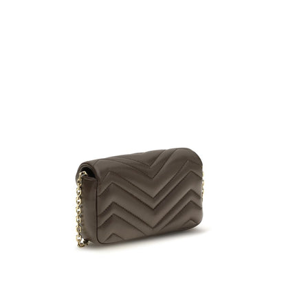 Shoulder Handbag by Gucci for women in bos taurus calf nappa leather brown, gold, chevron & signature features a contemporary silhouette, showcasing a secure snap & magnetic, ample , and contemporary shoulder-strap for a sophisticated look.