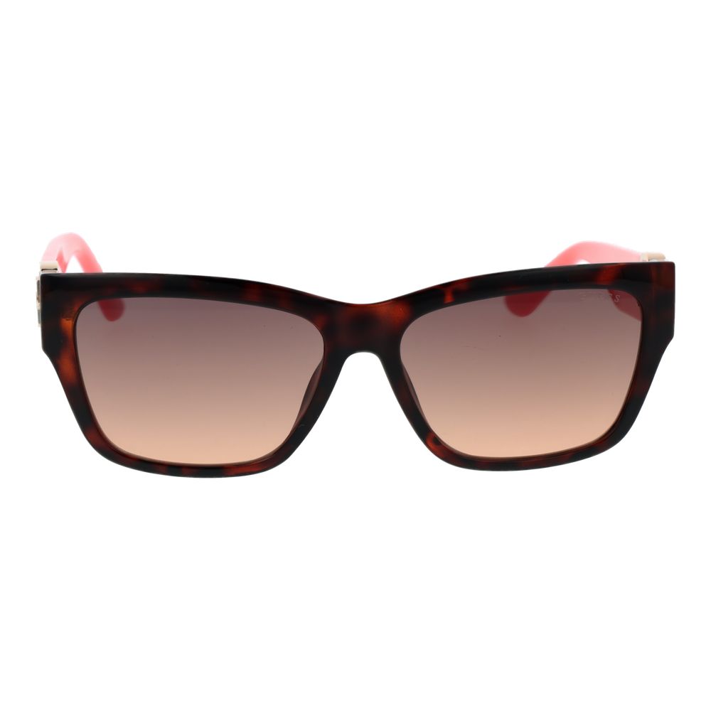 This Sunglasses by Guess for women in plastic brown presents a sumptuous silhouette, showcasing a sumptuous rectangle full-rim frame design in brown coloured frame and high-performance gradient category-2-medium-tint lens.