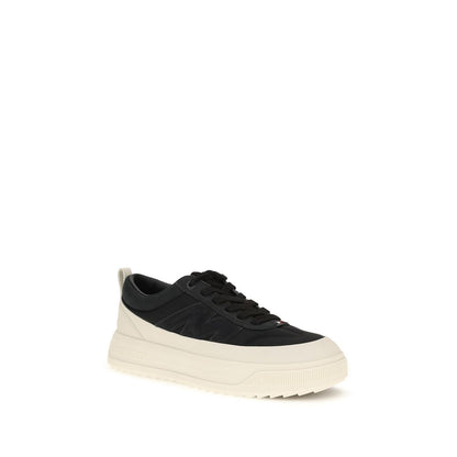Athletic Sneakers by Moncler for men in eva tu & bos taurus nubuck calf leather black, signature & monogram features an exquisite silhouette, showcasing the premium athletic style of the Men's Athletic EVA TU & Bos Taurus Nubuck Calf Leather Sneakers with an exquisite finish.