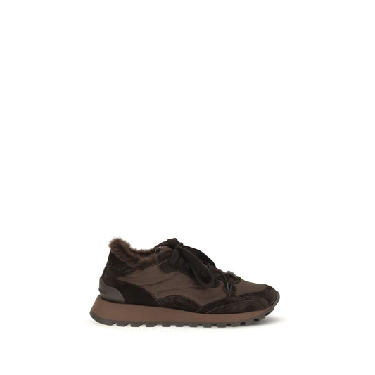 Athletic Sneakers by Brunello Cucinelli for women in tu cotton & bos taurus suede calf leather black & signature showcases a architectural silhouette, artfully capturing the essence of the Monile Women's Athletic TU Cotton & Bos Taurus Suede Calf Leather Sneakers with its signature architectural athletic style construction.