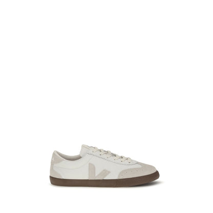 Sneakers by Veja for women in organic cotton & bos taurus suede calf leather white presents a on trend silhouette from the Women's Fashion Organic Cotton & Bos Taurus Suede Calf Leather Sneakers collection, showcasing a on trend fashion style for an elevated aesthetic.