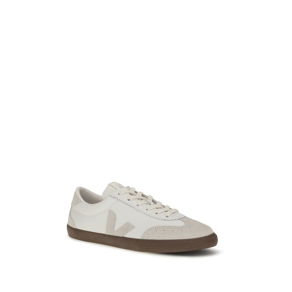 Sneakers by Veja for women in organic cotton & bos taurus suede calf leather white features an fashionable silhouette, showcasing the premium Women's Fashion Organic Cotton & Bos Taurus Suede Calf Leather Sneakers in a fashionable fashion style that offers a fashionable finish for refined style.