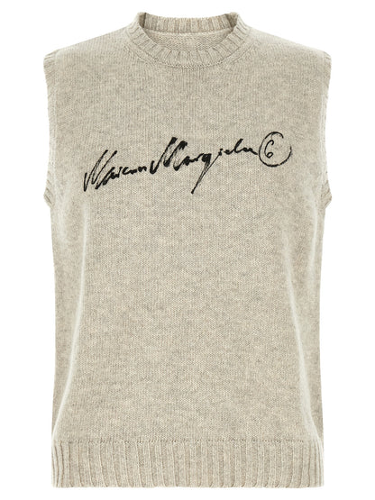Sweatshirt by MM6 Maison Margiela for men in polyamide wool gray, white & signature features an exquisite silhouette, showcasing sleeveless and round neckline details for a exquisite look.