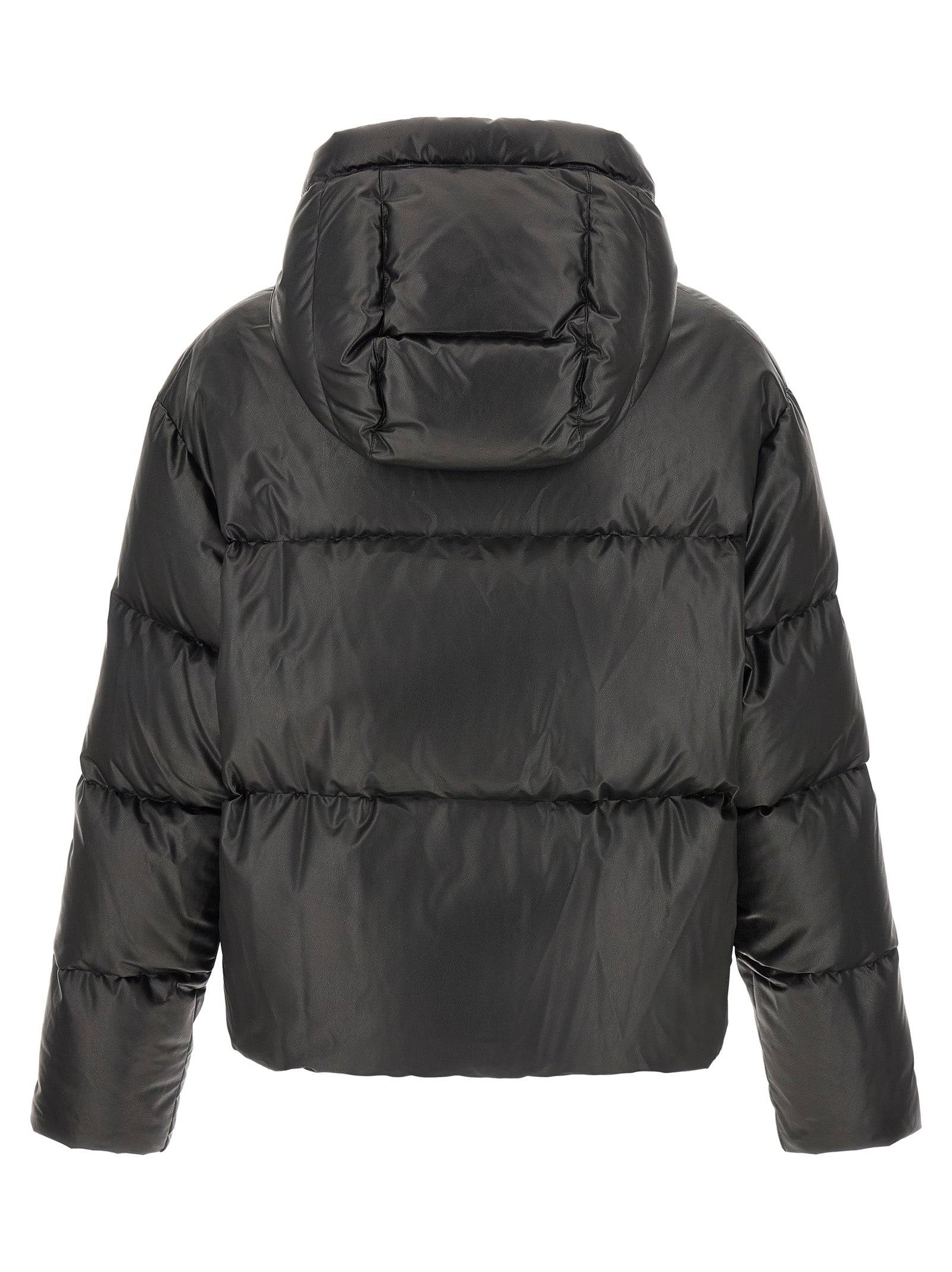 This Hooded Puffer Jacket by MM6 Maison Margiela for men in polyester & viscose black, white & signature exhibits a edgy silhouette, meticulously detailed with functional hooded & insulated and a edgy hooded neckline for a edgy finish.