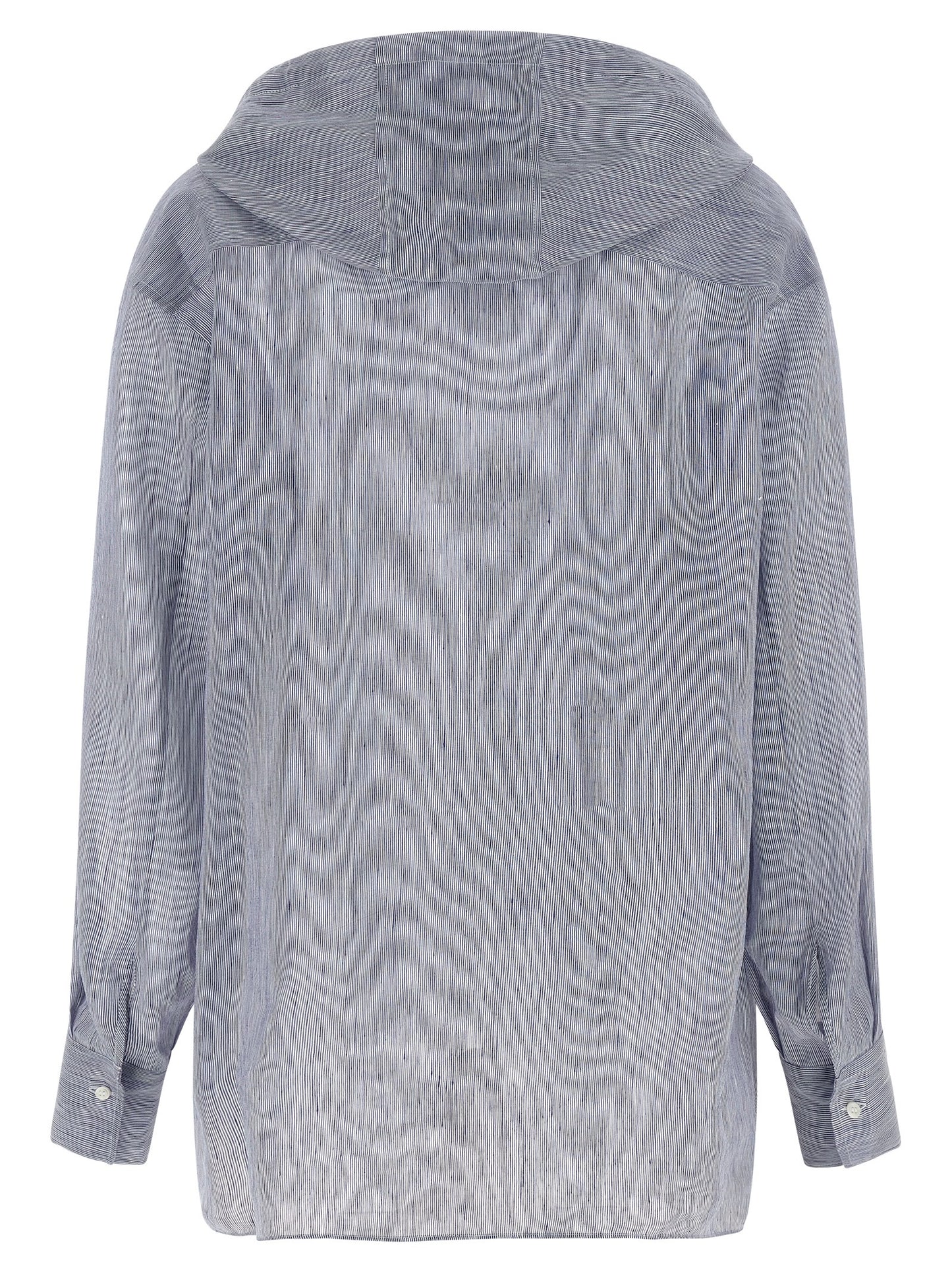 Hooded Blouse by Brunello Cucinelli for women in linen & silk light-blue & striped showcases a sleek silhouette, elegantly detailed with a sleek hooded neckline and for a sleek finish.