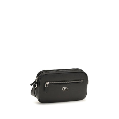 Wallet by Valentino Garavani for men in bos taurus calf grained leather black & silver presents a refined silhouette, artfully capturing the essence of the V Logo Bos Taurus Calf Grained Leather Wallet design with sophisticated for a refined look.