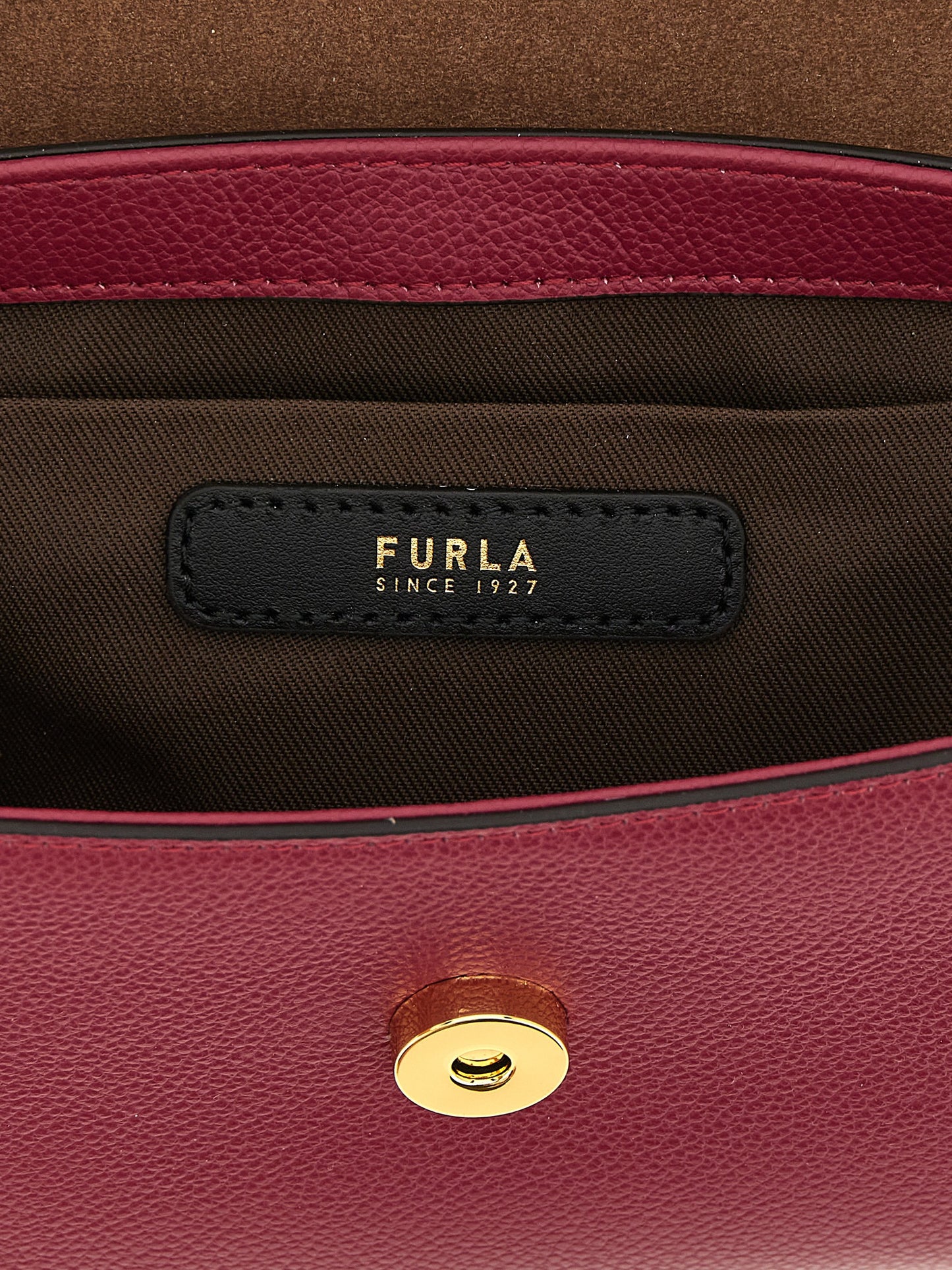 Flap Handbag by Furla for women in bos taurus calfskin leather burgundy, multicolor & red presents a ornamental silhouette, showcasing a secure flap & magnetic, ample , and versatile shoulder-strap, handle & adjustable-strap for a ornamental finish.